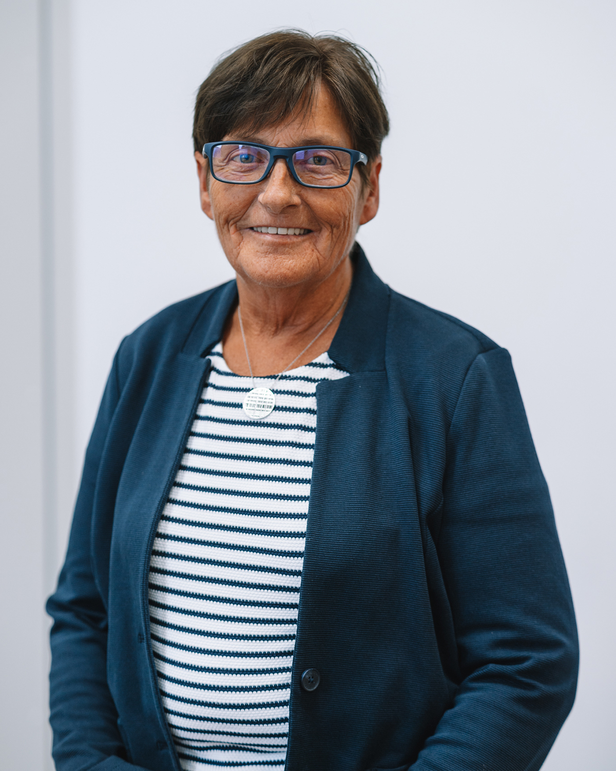 2025-09-30_Muehl_Petra-4_Favorit_web Ansprechpartner 16 Über uns